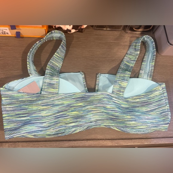 Aerie NWT Bandeau Bikini Top Size Large - Picture 2 of 10